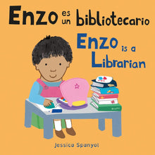Load image into Gallery viewer, Enzo es un bibliotecario / Enzo Is a Librarian
