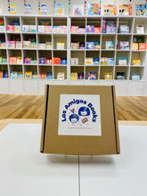 Load image into Gallery viewer, Bebé Bilingüe- Caja de Sorpresa (0-2 Años) / Bilingual Baby- Surprise Box (0-2 Years)