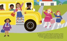 Load image into Gallery viewer, Little People, Big Dreams en español: Kamala Harris (Pasta Blanda / Paperback)