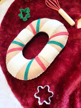 Load image into Gallery viewer, Felt Rosca de Reyes / Rosca de Reyes de Fieltro